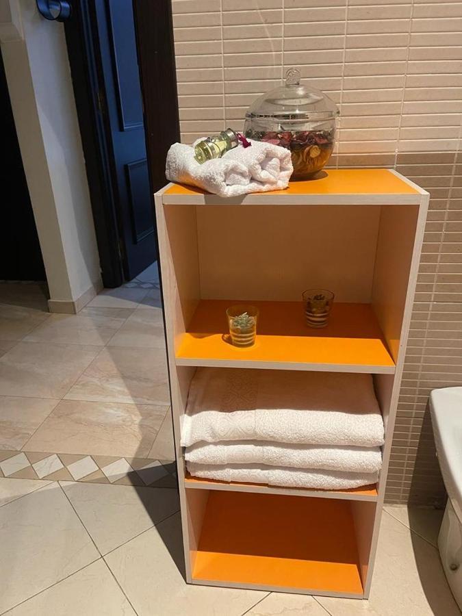 Magnifique Appartement Spacieux Confort Propre Familial 2 Chambres Salon Et Salle A Manger A 20Mn A Pied De Place Jemaa El Fina 4 Piscines Dans Espace De Golf A 12 Mn En Voitures L Entree Est Gratuit Pour La Clientele Ouvert Entre 10H Et 20H Marrakesz Zewnętrze zdjęcie
